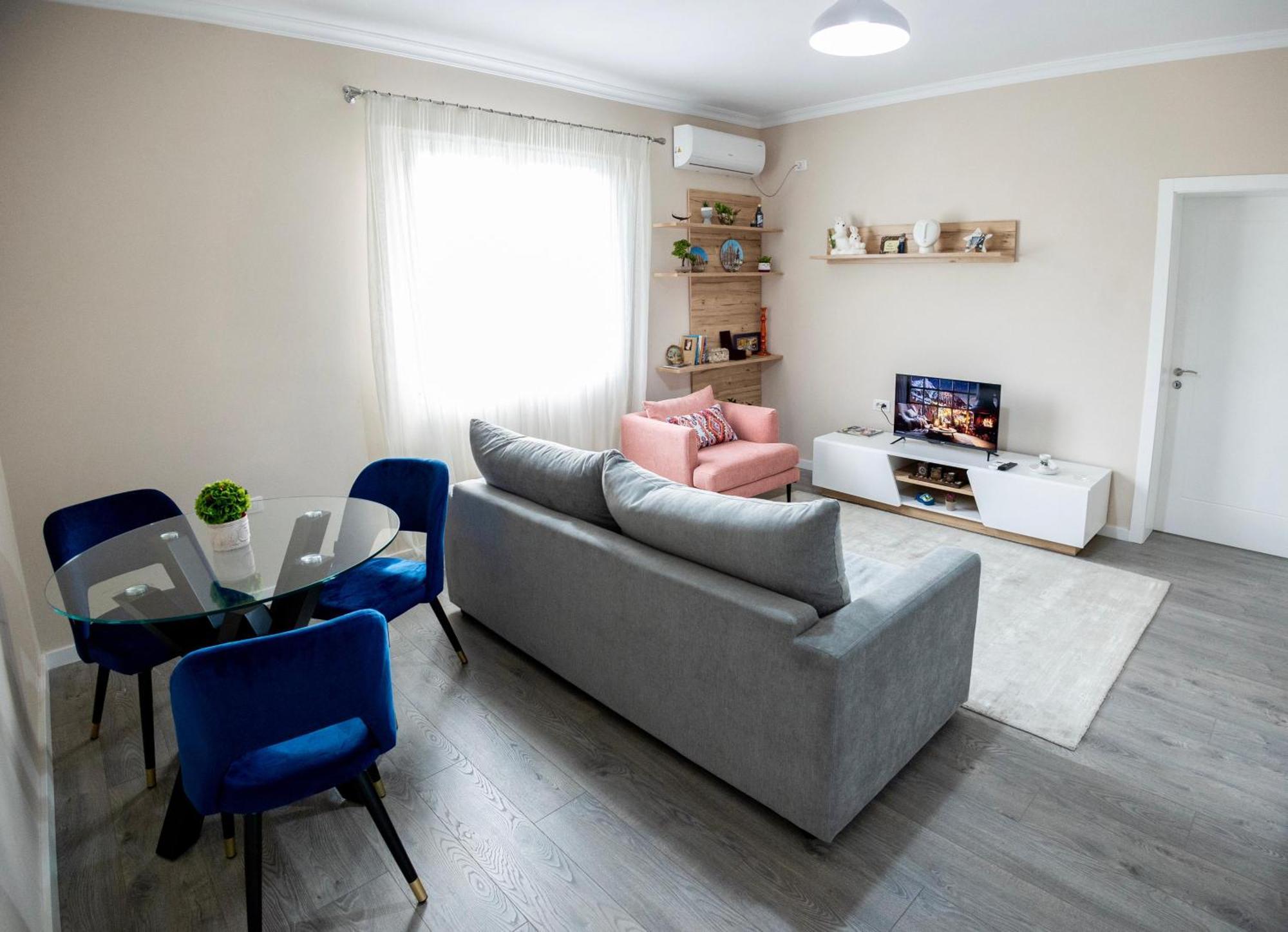 Cozy Flat Near Air Albania Stadium 1 Тирана Экстерьер фото